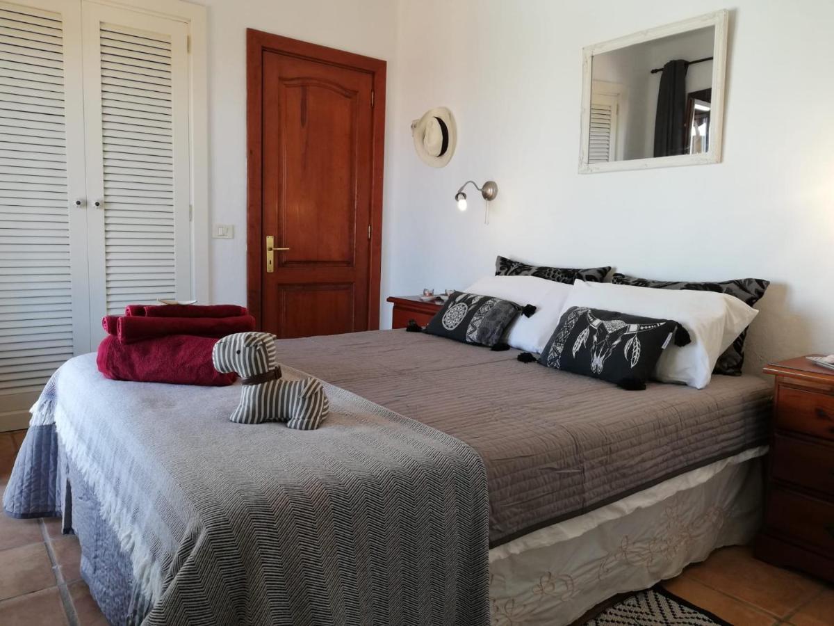 Tipica Lanzarote House Only Adults Bed & Breakfast ติอาส ภายนอก รูปภาพ