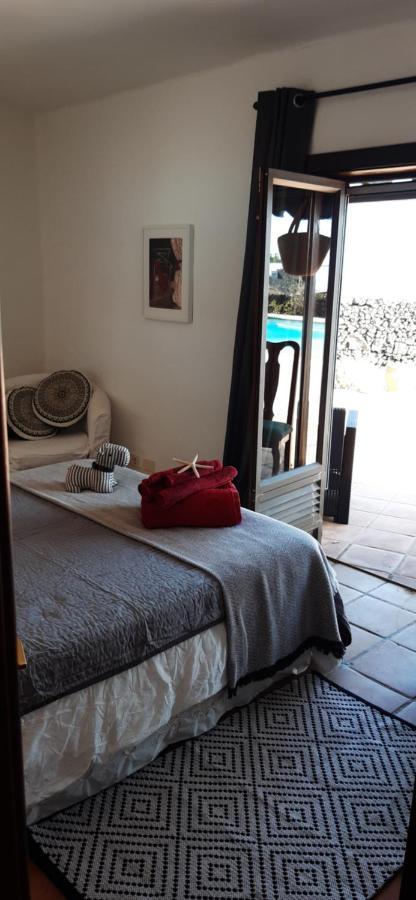 Tipica Lanzarote House Only Adults Bed & Breakfast ติอาส ภายนอก รูปภาพ