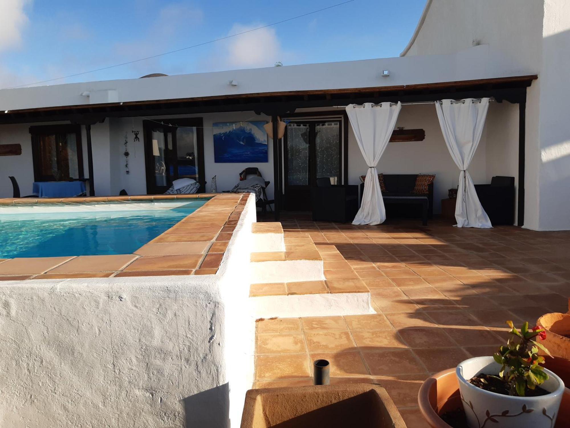 Tipica Lanzarote House Only Adults Bed & Breakfast ติอาส ห้อง รูปภาพ